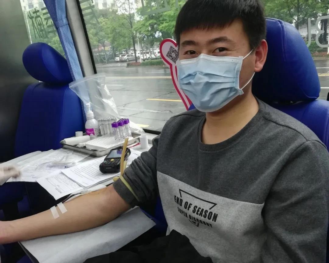 爱心献血，温暖中国，乐竞官网-乐竞(中国)一站式体育服务
在行动！